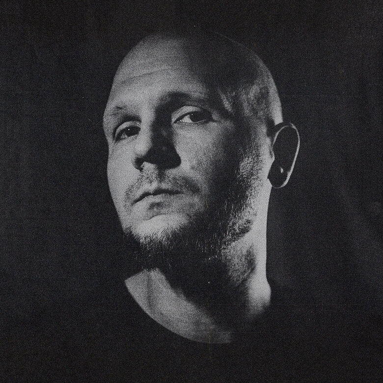 Arturs Skutelis - Solus Rex